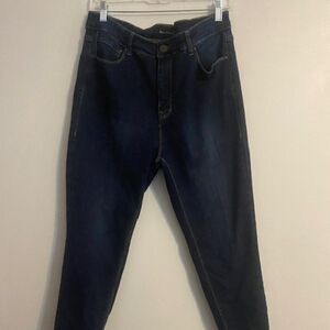 One 5 One 5 pocket stretch denim crop, size 14/32
